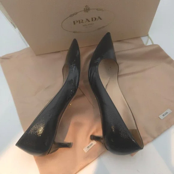 Prada Black Patent Leather Pointed Toe Kitten Heels Pumps EU 37.5 US 7.5 Italy - Picture 12 of 12